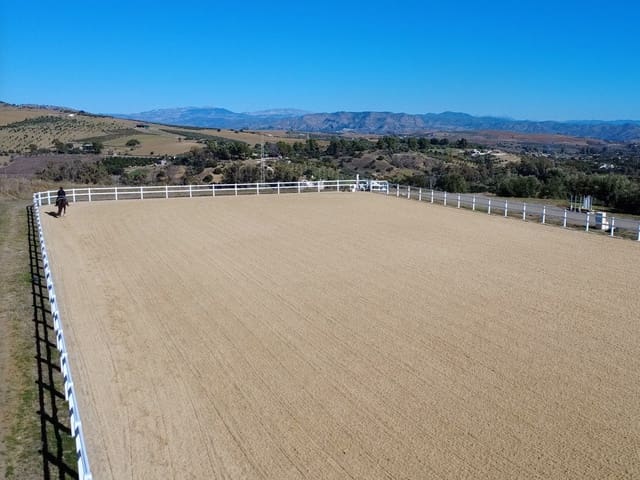 12 camera da letto Finca/Casa di Campagna in vendita in Coín con piscina garage - 2.800.000 € (Rif: 9462040)