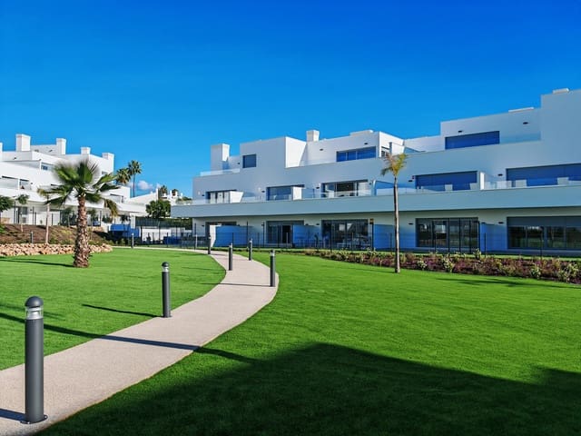 2 makuuhuone Huoneisto myytävänä paikassa Cancelada, Estepona mukana uima-altaan 
autotalli - 490 000 € (Ref: 9502666)