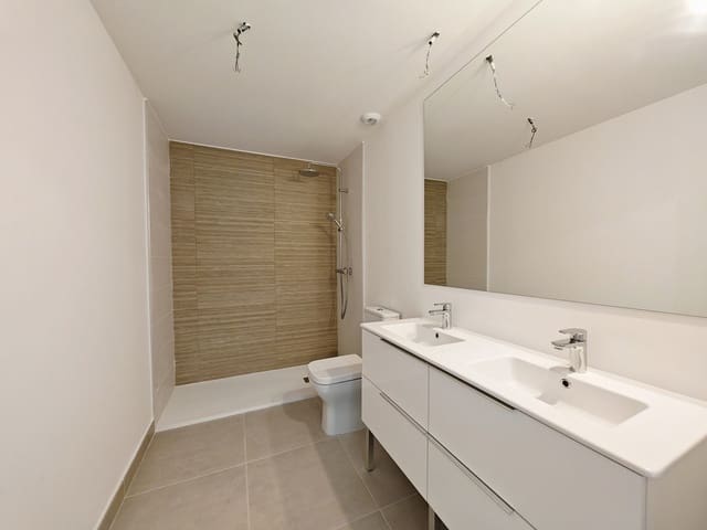 2 sovrum Lägenhet till salu i Cancelada, Estepona med pool garage - 490 000 € (Ref: 9502666)