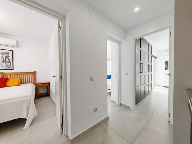 3 bedroom Townhouse for rent in Calahonda, Mijas with pool - € 3,500 (Ref: 9534747)