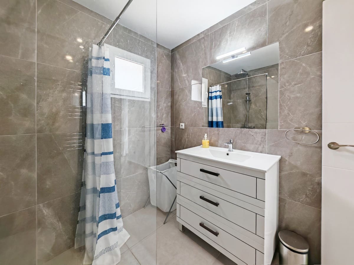 3 sypialnia Dom do wynajęcia w Calahonda z basenem - 3 500 € (Ref: 9544469)