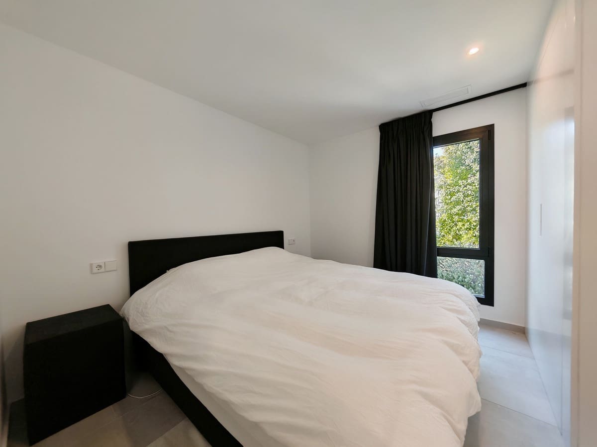 Chalet de 5 habitaciones en El Chaparral en venta con piscina garaje - 1.450.000 € (Ref: 9555794)