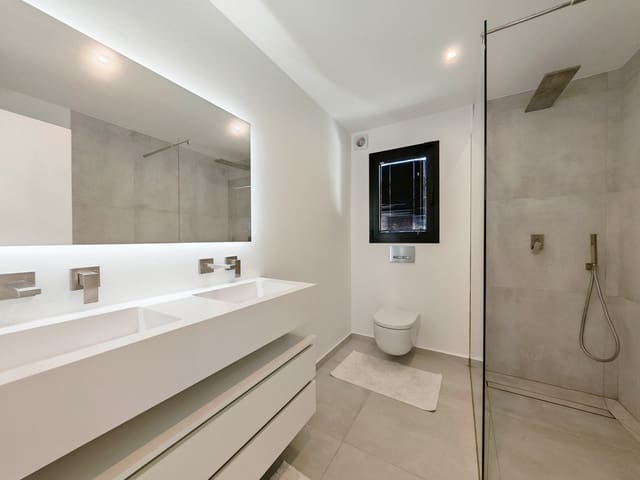 5 soverom Villa til salgs i El Chaparral, Mijas med svømmebasseng garasje - € 1 450 000 (Ref: 9555794)