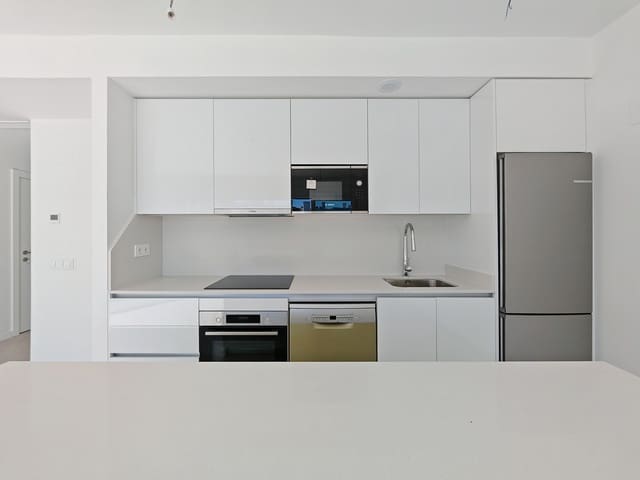 2 Zimmer Apartment zu verkaufen in Cancelada, Estepona mit Pool Garage - 420.000 € (Ref: 9571130)