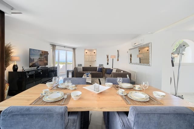 4 soverom Villa til salgs i Mijas Costa, Mijas med svømmebasseng garasje - € 1 385 000 (Ref: 9637523)
