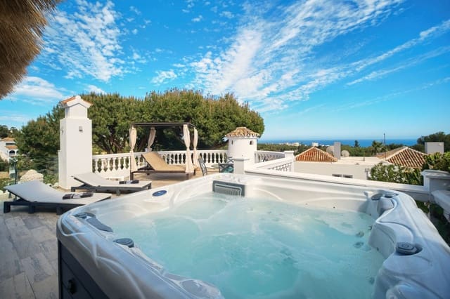 4 soverom Villa til salgs i Mijas Costa, Mijas med svømmebasseng garasje - € 1 385 000 (Ref: 9637523)