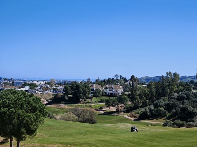 3 makuuhuone Kattohuoneisto myytävänä paikassa La Cala Golf, Mijas mukana uima-altaan 
autotalli - 725 000 € (Ref: 9640370)