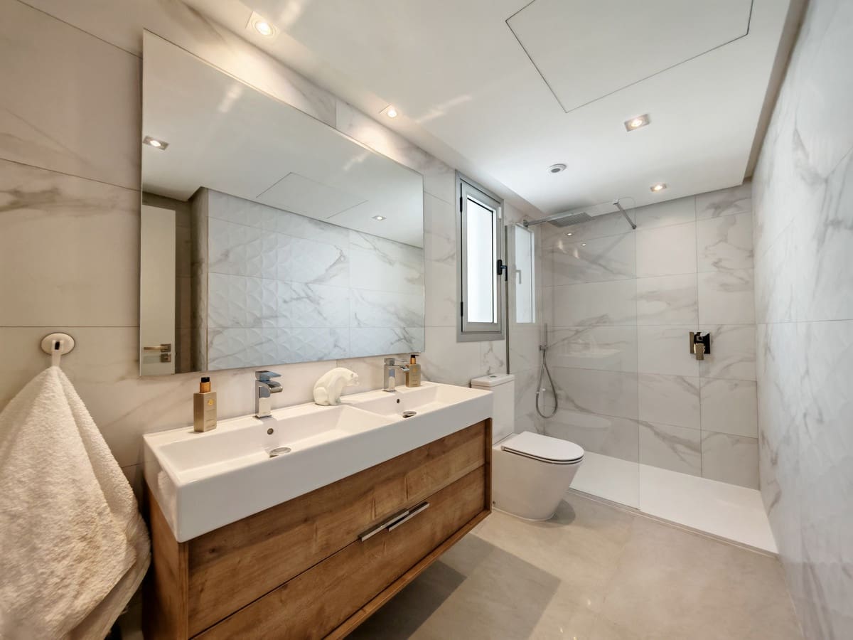 3 makuuhuone Kattohuoneisto myytävänä paikassa La Cala Golf mukana uima-altaan 
autotalli - 725 000 € (Ref: 9640370)