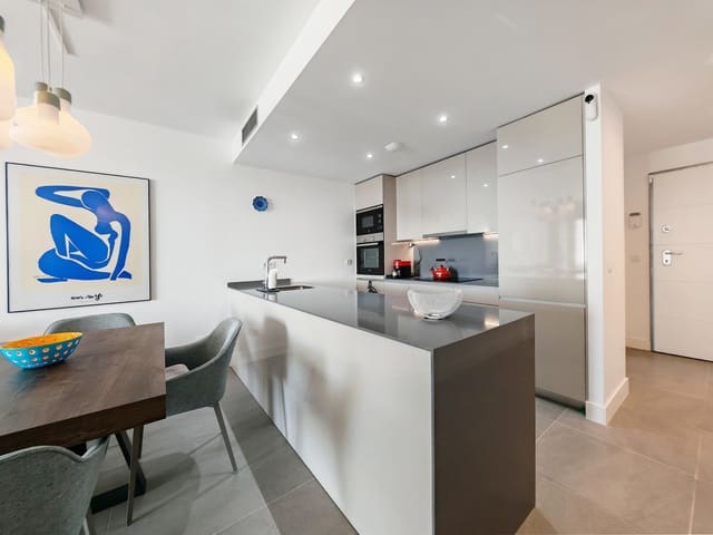 2 quarto Apartamento para venda em Manilva com piscina garagem - 399 000 € (Ref: 9675968)