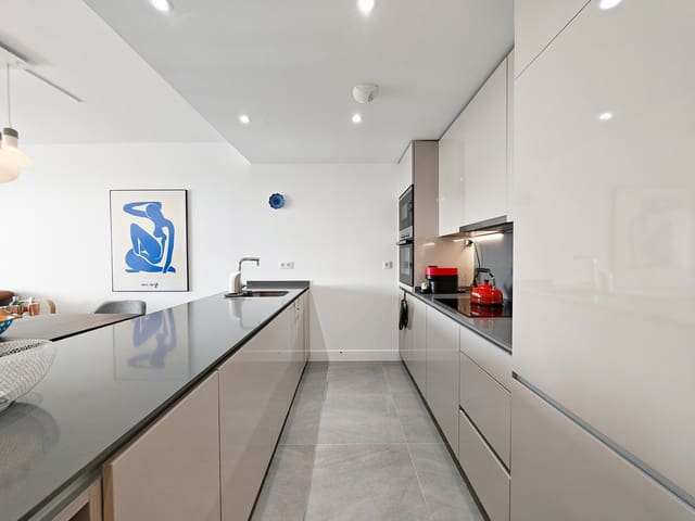 2 quarto Apartamento para venda em Manilva com piscina garagem - 399 000 € (Ref: 9675968)