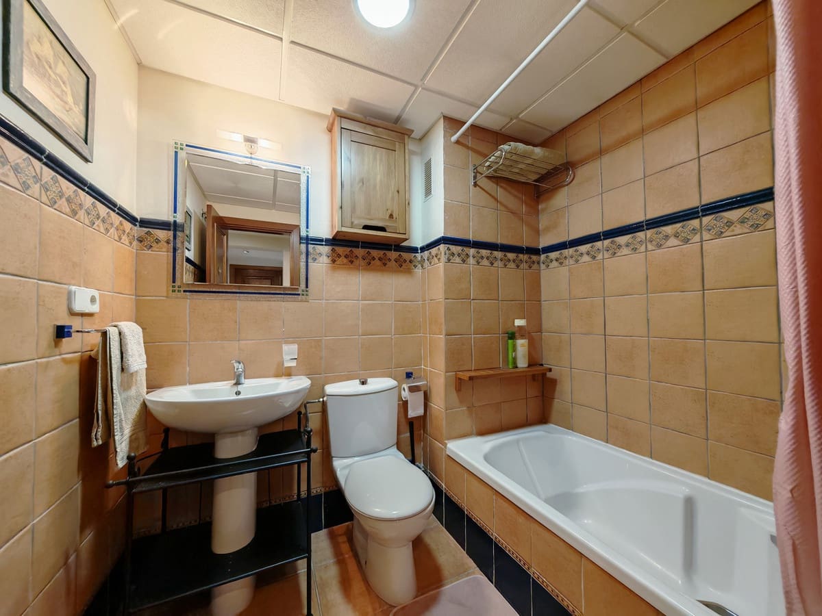 2 sypialnia Apartament na sprzedaż w Mijas Costa z basenem garażem - 305 000 € (Ref: 9679819)