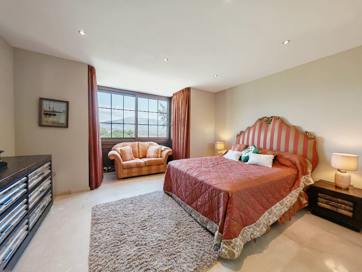 4 slaapkamer Villa te koop in La Cala Golf met zwembad - € 1.995.000 (Ref: 9686375)