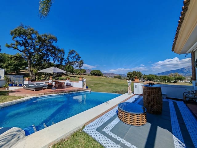 4 slaapkamer Villa te koop in La Cala Golf, Mijas met zwembad - € 1.995.000 (Ref: 9686375)