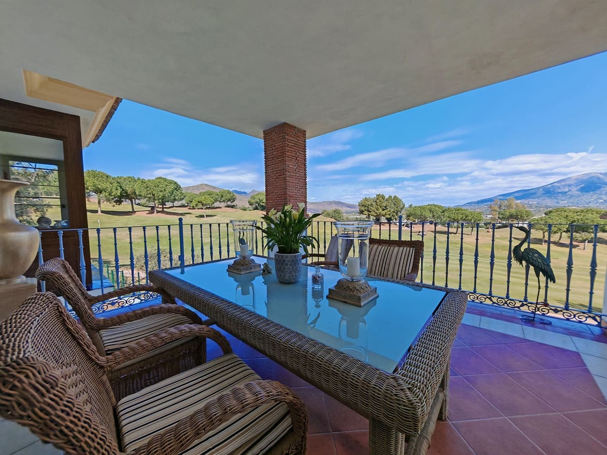 4 slaapkamer Villa te koop in La Cala Golf met zwembad - € 1.995.000 (Ref: 9686375)