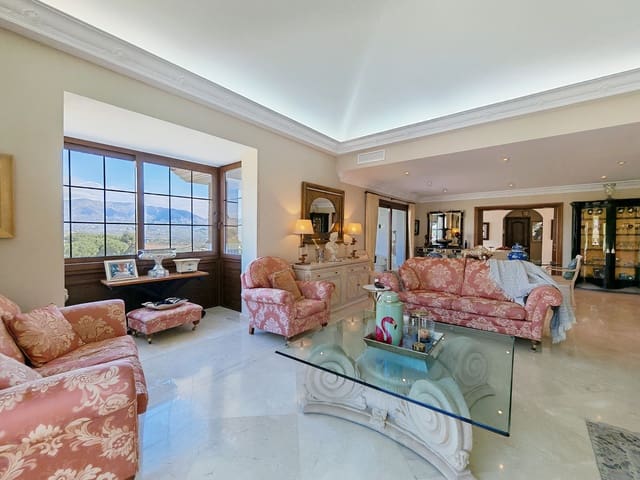 4 soveværelse Villa til salg i La Cala Golf, Mijas med swimmingpool - € 1.995.000 (Ref: 9686375)