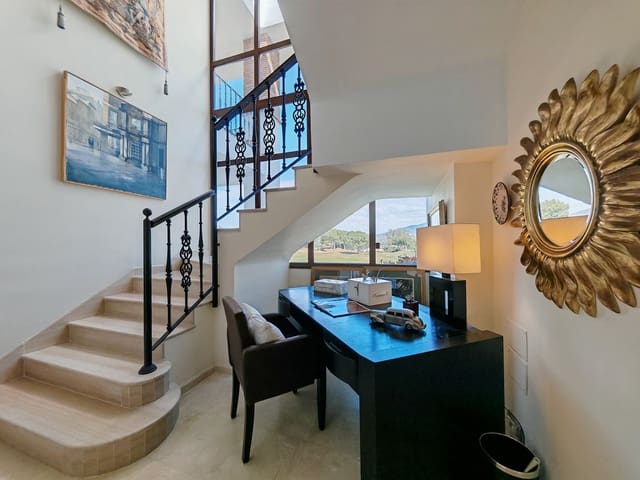 4 soverom Villa til salgs i La Cala Golf, Mijas med svømmebasseng - € 1 895 000 (Ref: 9686375)