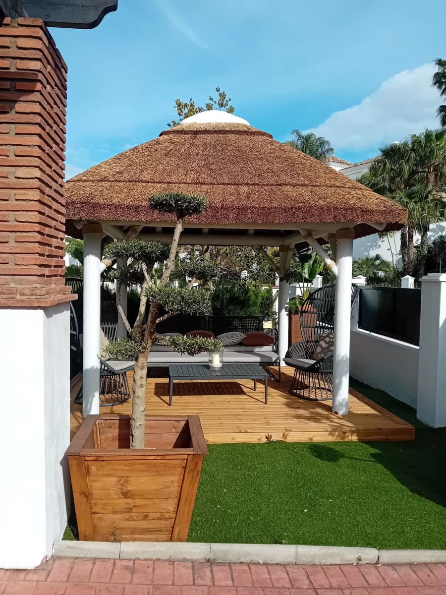 4 bedroom Villa for sale in La Cala Golf with pool - € 1,895,000 (Ref: 9686375)