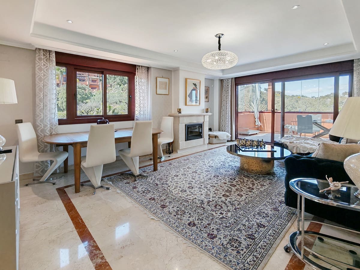 3 quarto Apartamento para venda em La Mairena com piscina garagem - 619 000 € (Ref: 9701595)