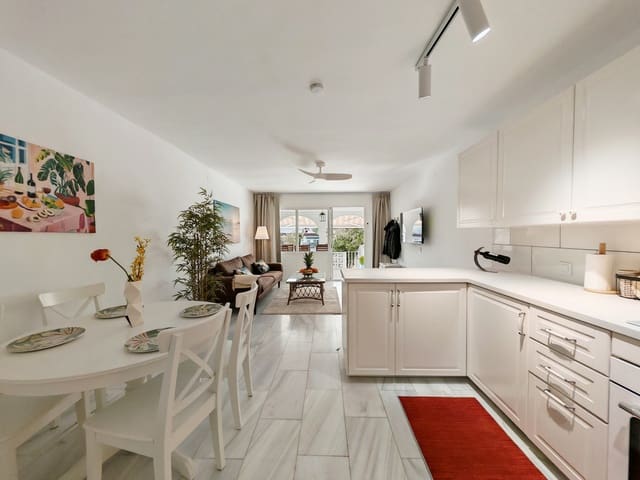 3 quarto Casa em Banda para venda em Manilva com piscina garagem - 395 000 € (Ref: 9703320)