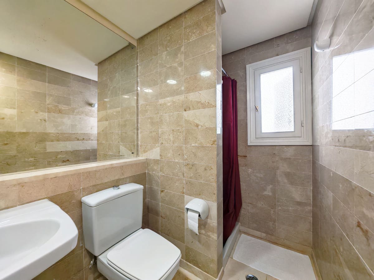 1 bedroom Apartment for sale in Marbella with pool garage - € 325,000 (Ref: 9732061)