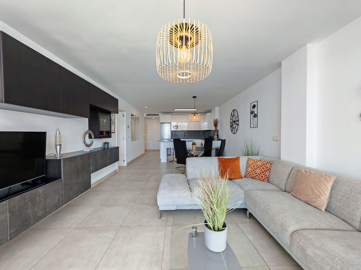 3 soveværelse Lejlighed til salg i La Cala de Mijas med swimmingpool garage - € 569.000 (Ref: 9733381)