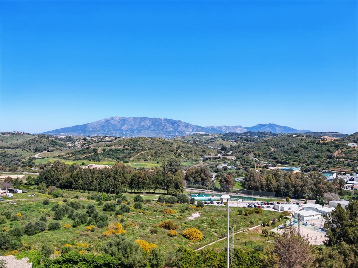 3 soveværelse Lejlighed til salg i La Cala de Mijas med swimmingpool garage - € 569.000 (Ref: 9733381)