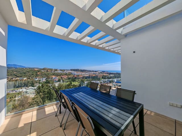 3 sypialnia Apartament na sprzedaż w La Cala de Mijas, Mijas z basenem garażem - 569 000 € (Ref: 9733381)