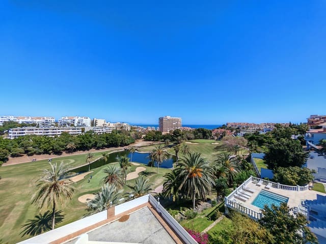 5 makuuhuone Paritalo myytävänä paikassa Benalmádena mukana uima-altaan 
autotalli - 869 000 € (Ref: 9741713)