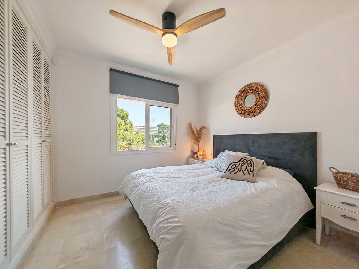3 slaapkamer Villa te koop in Riviera del Sol met zwembad garage - € 1.280.000 (Ref: 9751979)