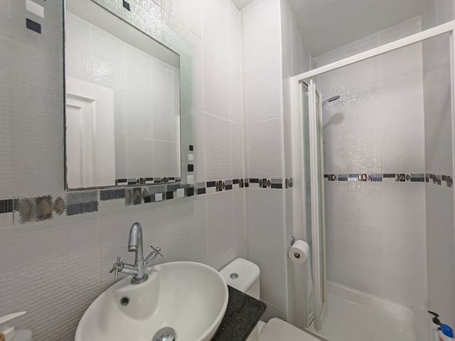 2 chambre Appartement à vendre à Riviera del Sol, Mijas avec piscine - 325 000 € (Ref: 9751980)