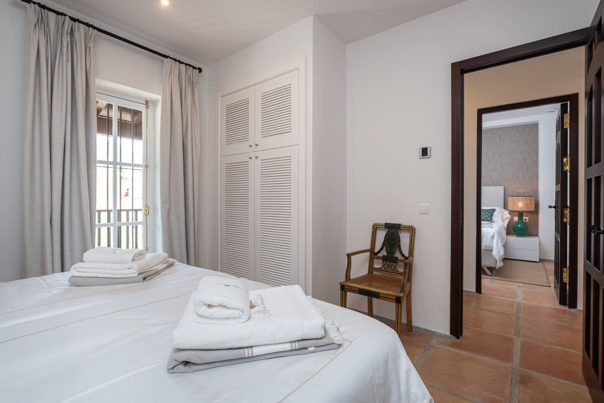 35 soveværelse Hotel til salg i Fuengirola med swimmingpool garage - € 5.950.000 (Ref: 9755618)
