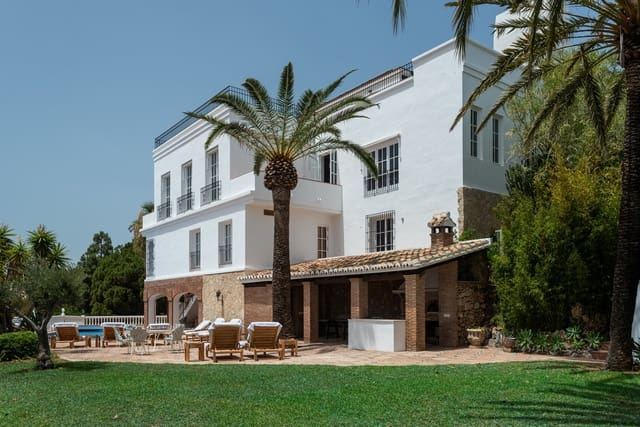 35 soverom Hotell til salgs i Fuengirola med svømmebasseng garasje - € 5 950 000 (Ref: 9755618)