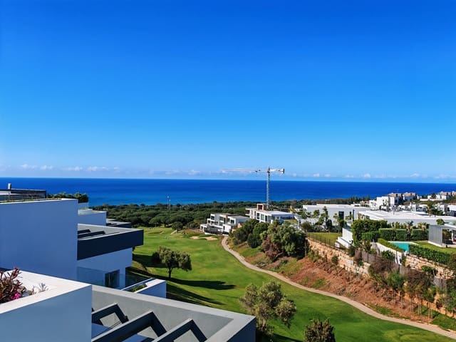 3 quarto Penthouse para venda em Cabopino, Marbella com piscina - 1 050 000 € (Ref: 9799211)