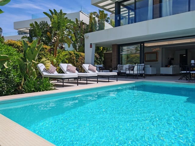 5 soverom Villa til salgs i Estepona med svømmebasseng - € 1 450 000 (Ref: 9804271)