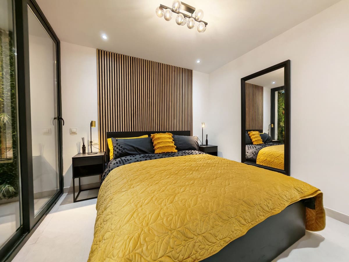 5 soverom Villa til salgs i Estepona med svømmebasseng - € 1 450 000 (Ref: 9804271)