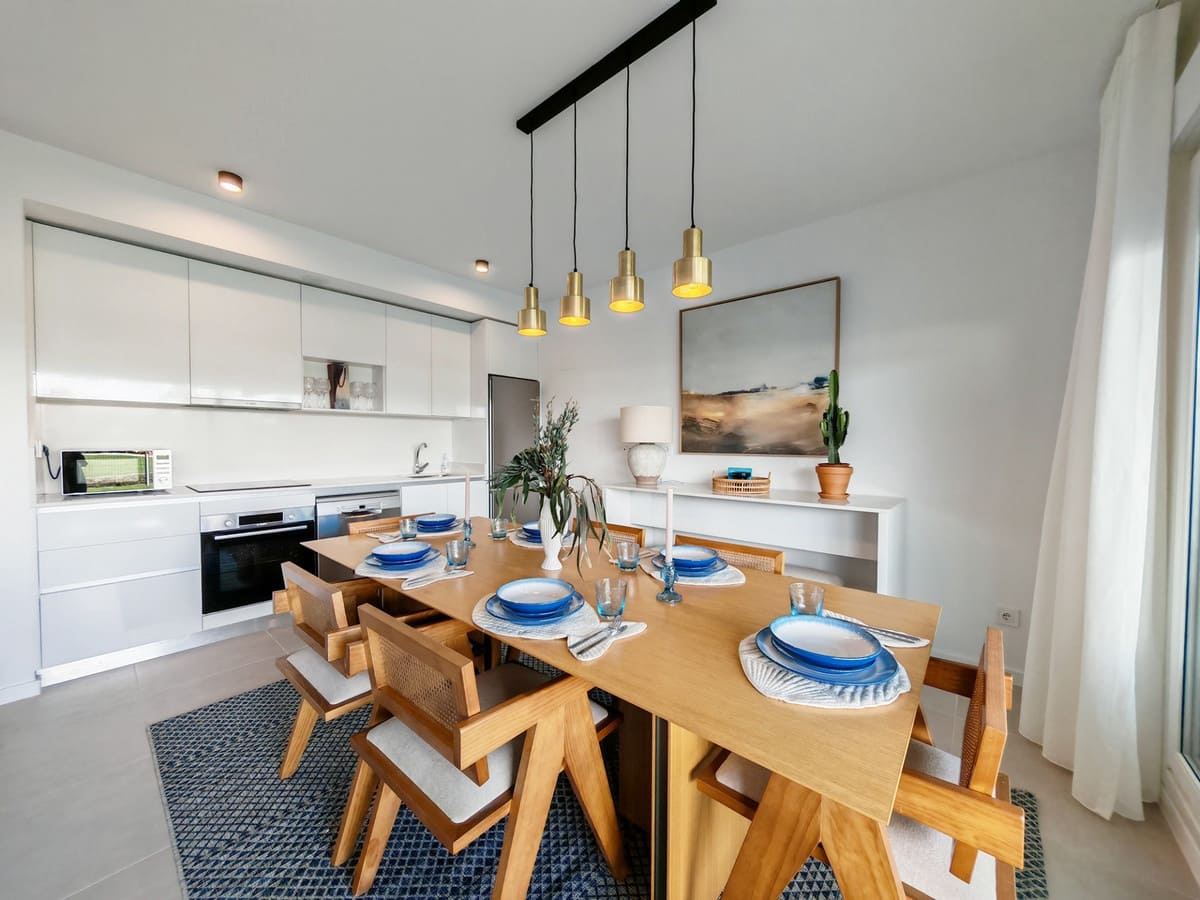 Apartamento de 2 habitaciones en Cancelada en alquiler con piscina garaje - 2.800 € (Ref: 9804272)