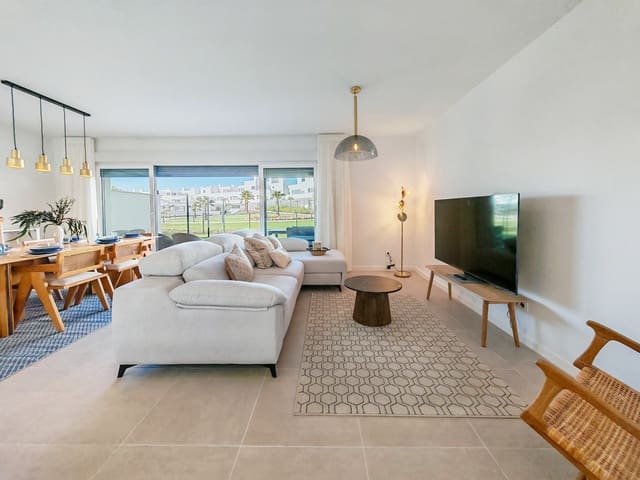 Apartamento de 2 habitaciones en Cancelada, Estepona en alquiler con piscina garaje - 2.800 € (Ref: 9804272)