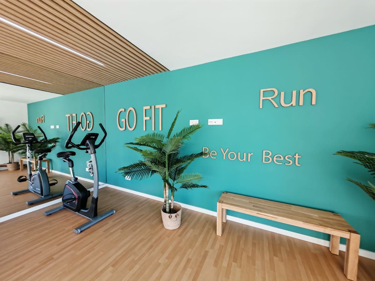 Apartamento de 2 habitaciones en Cancelada en alquiler con piscina garaje - 2.800 € (Ref: 9804272)