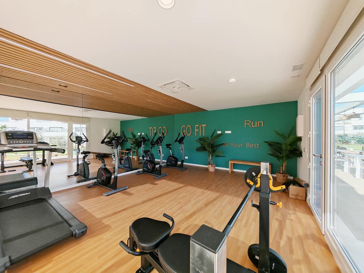 Apartamento de 2 habitaciones en Cancelada en alquiler con piscina garaje - 2.800 € (Ref: 9804272)