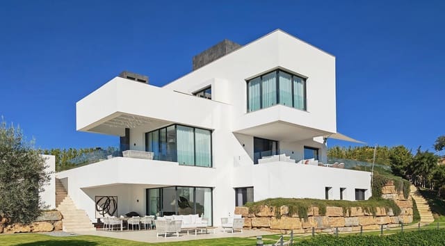 5 quarto Moradia para venda em Benahavís com piscina garagem - 2 995 000 € (Ref: 9822885)