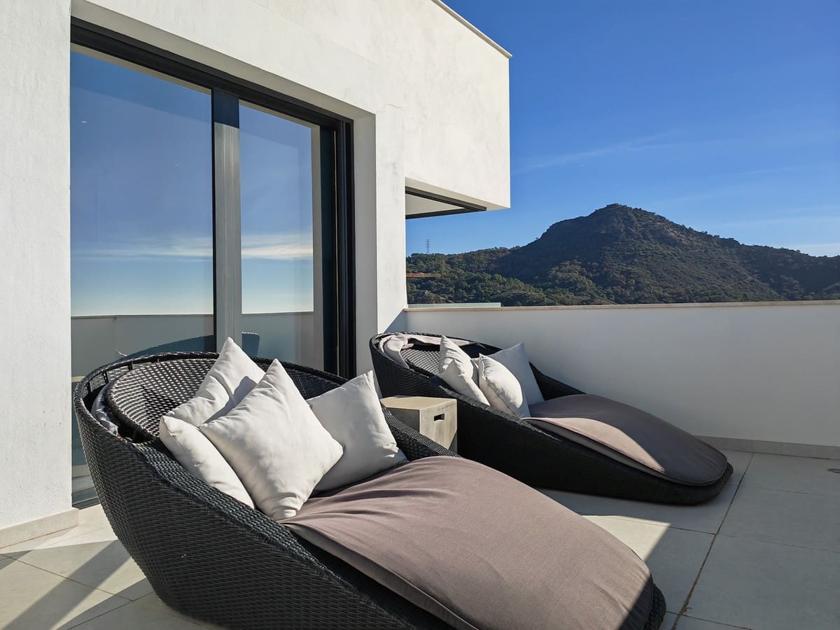 5 slaapkamer Villa te koop in Benahavis met zwembad garage - € 2.995.000 (Ref: 9822885)