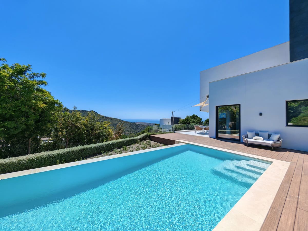 5 slaapkamer Villa te koop in Benahavis met zwembad garage - € 2.995.000 (Ref: 9822885)