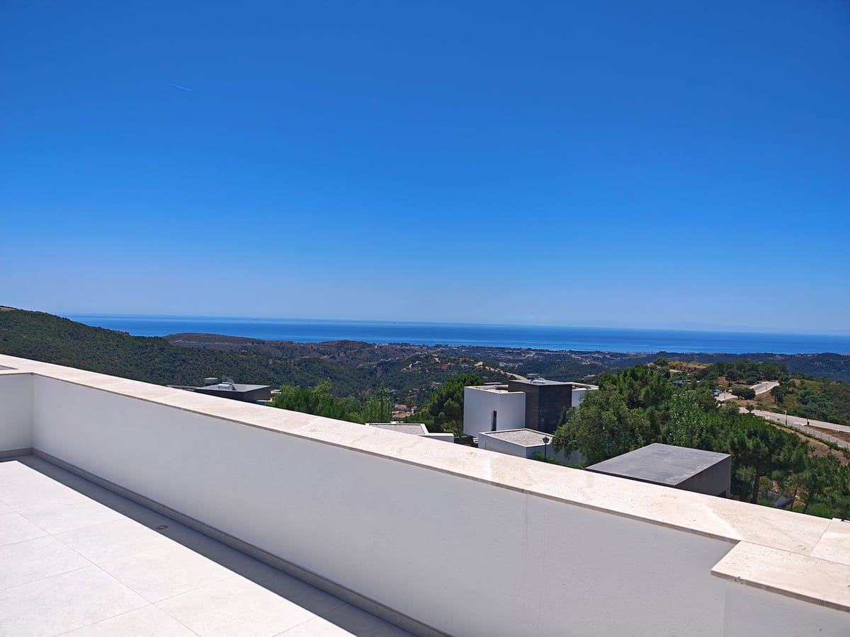 5 slaapkamer Villa te koop in Benahavis met zwembad garage - € 2.995.000 (Ref: 9822885)