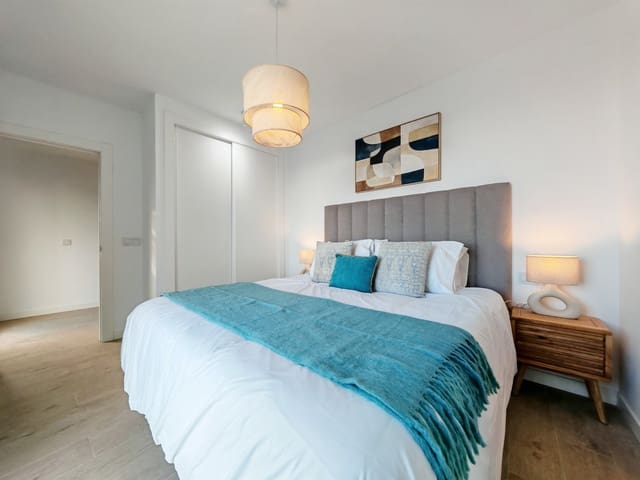 4 soveværelse Lejlighed til salg i Estepona med swimmingpool garage - € 925.000 (Ref: 9825219)