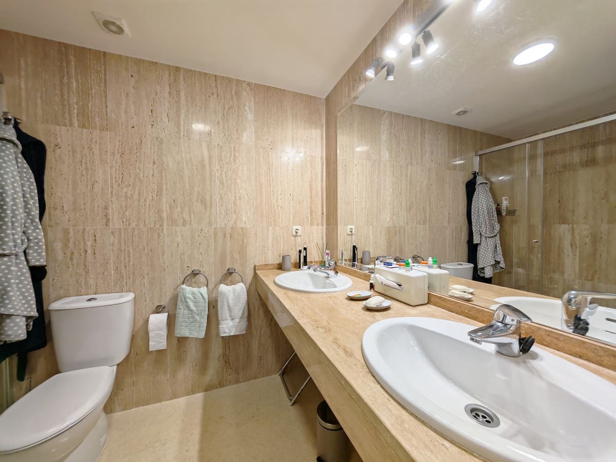 2 quarto Apartamento para venda em Elviria com piscina garagem - 367 000 € (Ref: 9839220)