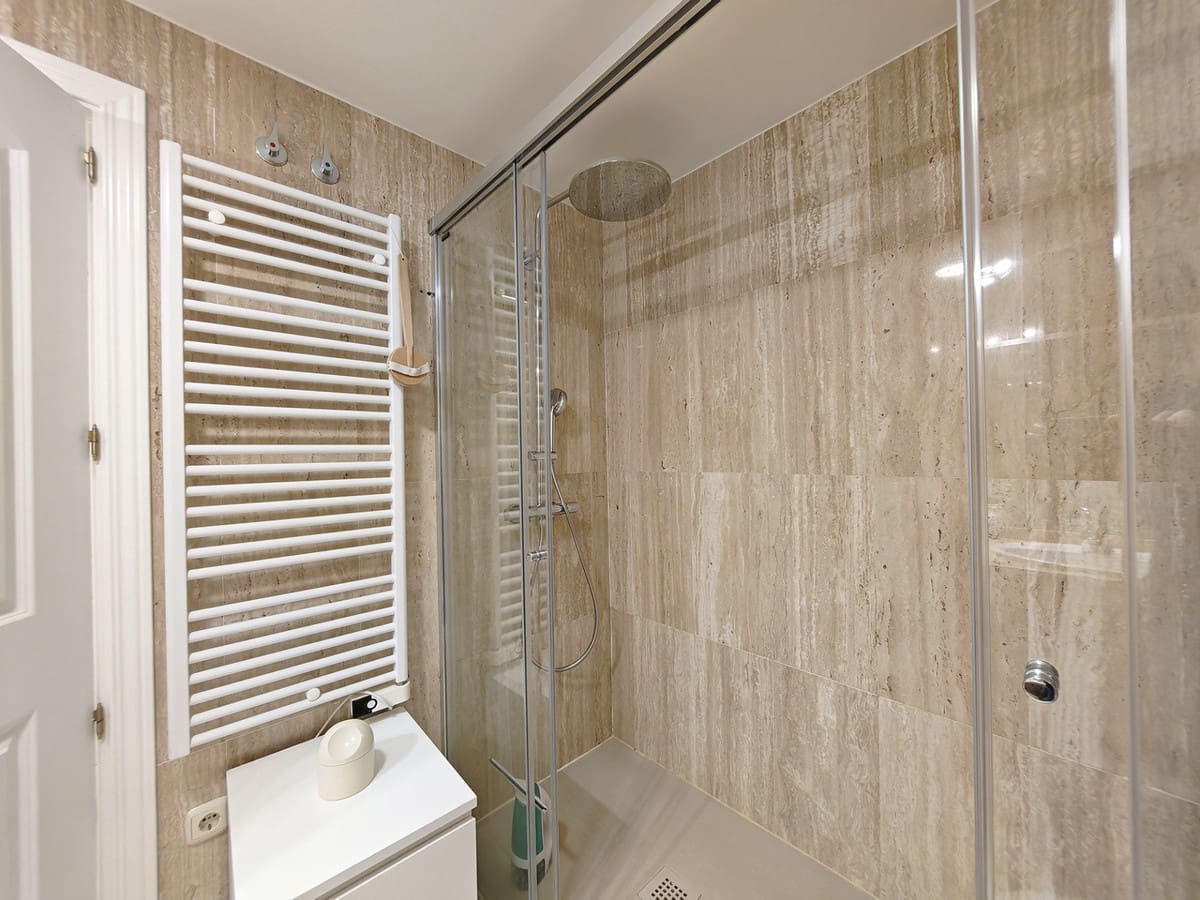 2 quarto Apartamento para venda em Elviria com piscina garagem - 367 000 € (Ref: 9839220)