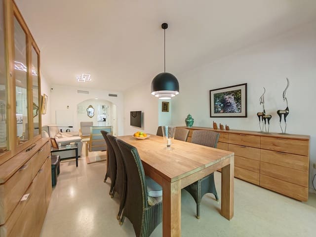2 quarto Apartamento para venda em Elviria, Marbella com piscina garagem - 367 000 € (Ref: 9839220)