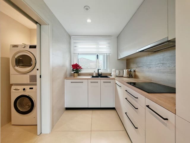 3 quarto Penthouse para venda em La Cala Golf, Mijas com piscina garagem - 725 000 € (Ref: 9846191)