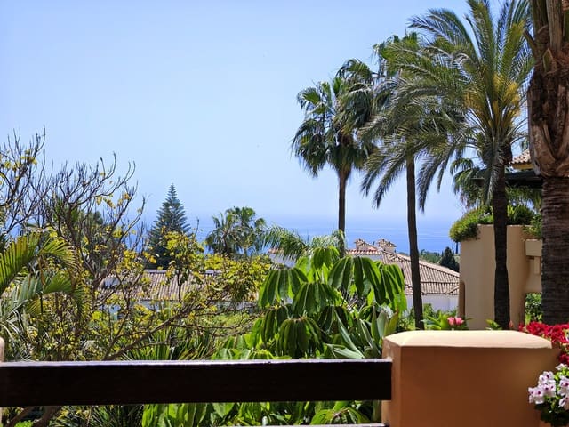 3 Zimmer Apartment zu verkaufen in Marbella mit Pool Garage - 1.500.000 € (Ref: 9851718)
