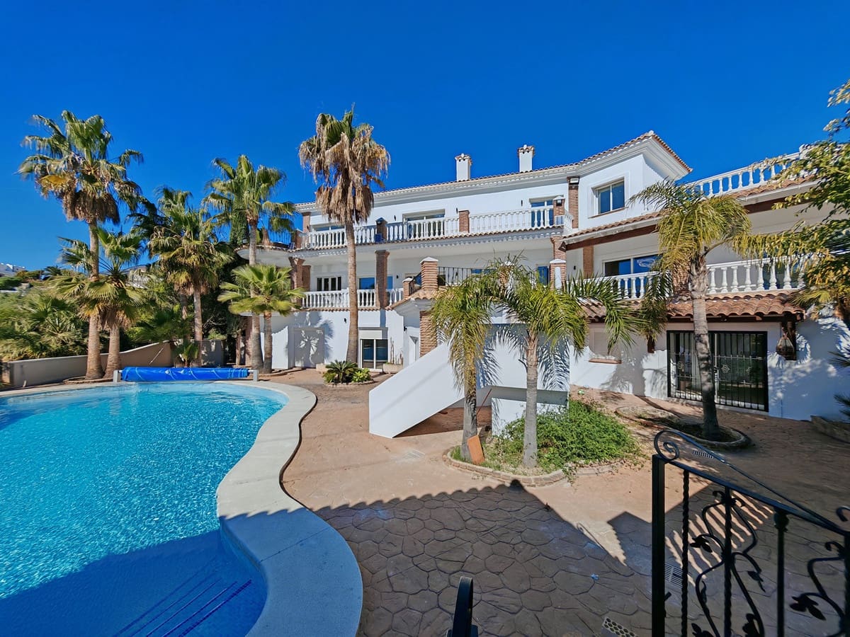 9 camera da letto Villa in vendita in Benalmadena con piscina garage - 2.950.000 € (Rif: 9857639)